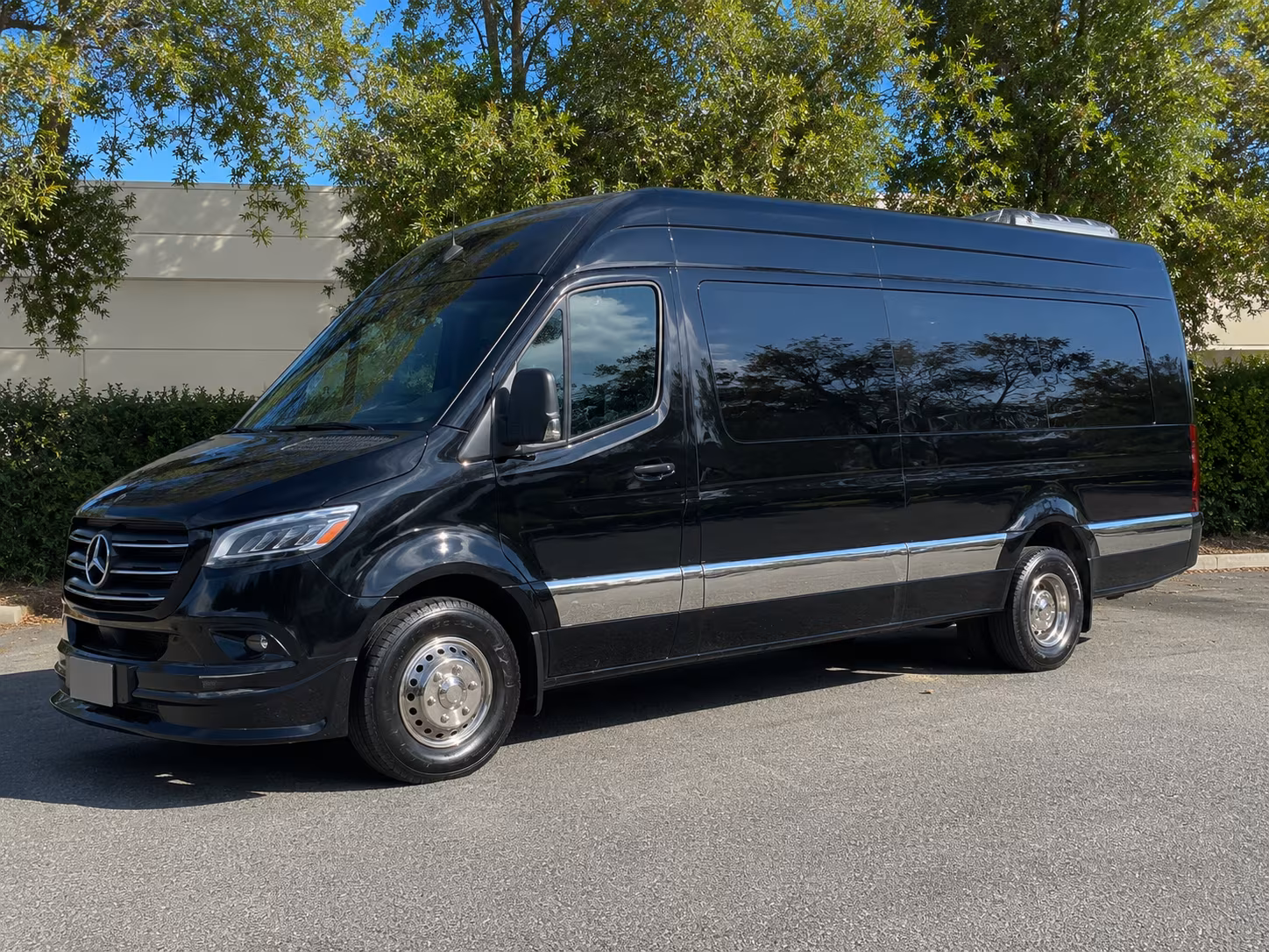 clovis wine tour transportation