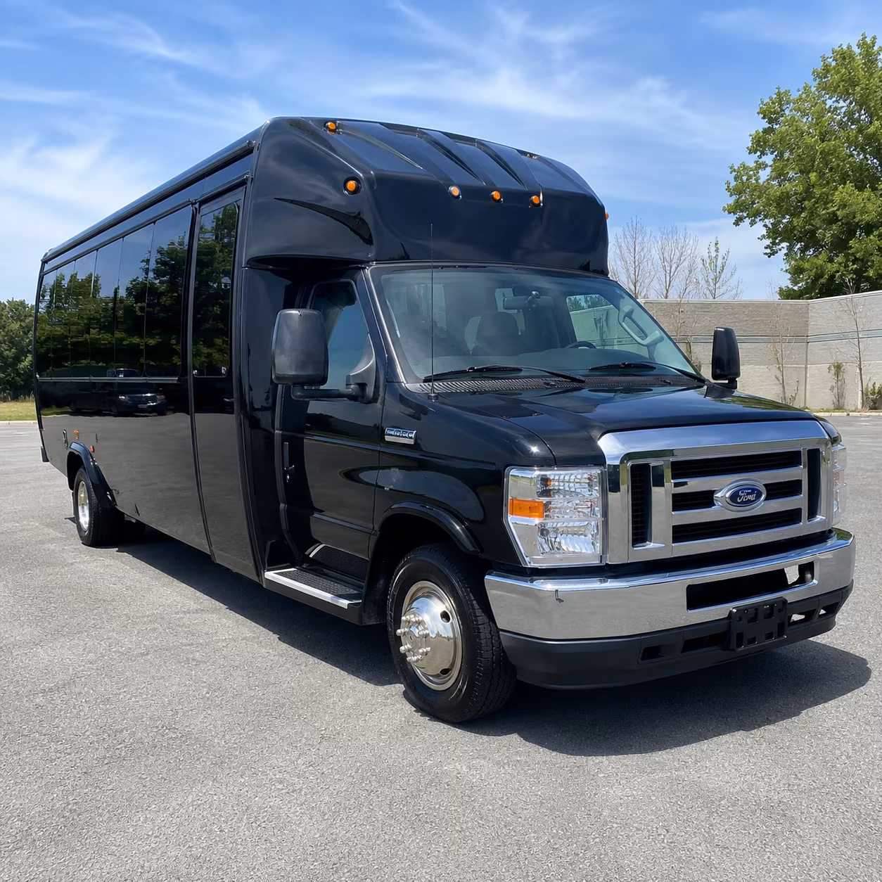 corporate and private group wine tour buses in clovis